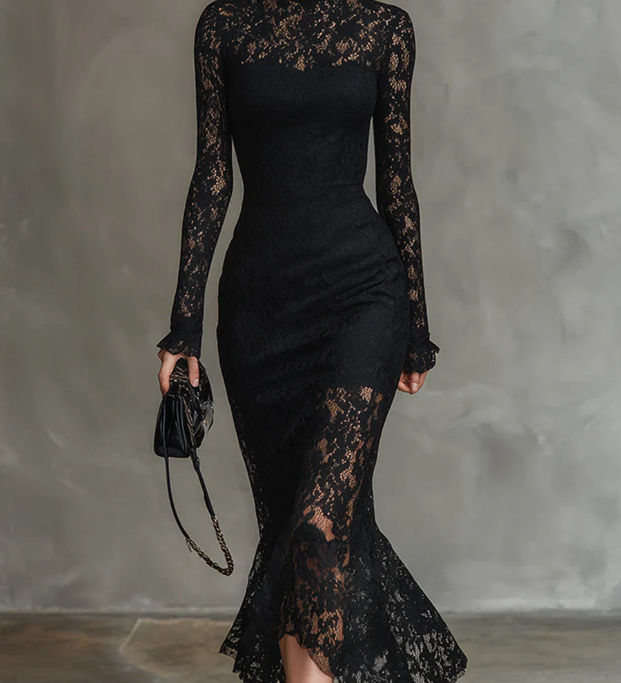 Monique | Elegante Maxijurk van Kant met Vissenstaart