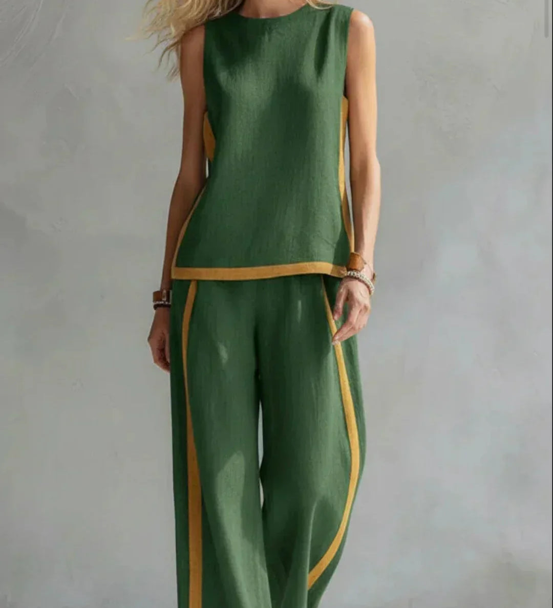 Jacobea | Stylish Two-Piece Set