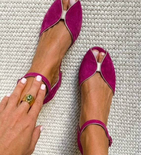 "Olivia | Elegante Salie Groene Sandalen" can be rewritten as "Olivia | Stijlvolle Salie Groene Sandalen".